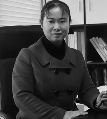 唐莉.jpg